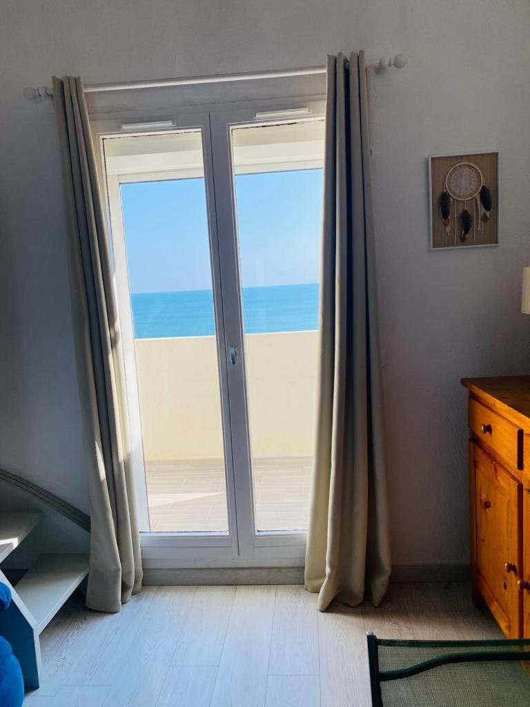 Paradis Bleu Vue Mer, Direct Plage Le Barcares Exterior photo